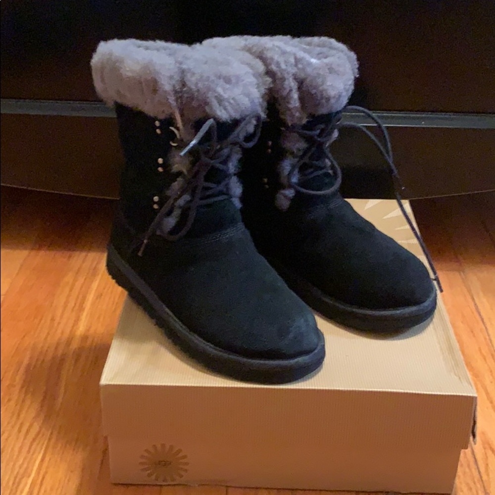Lightly worn UGG boots